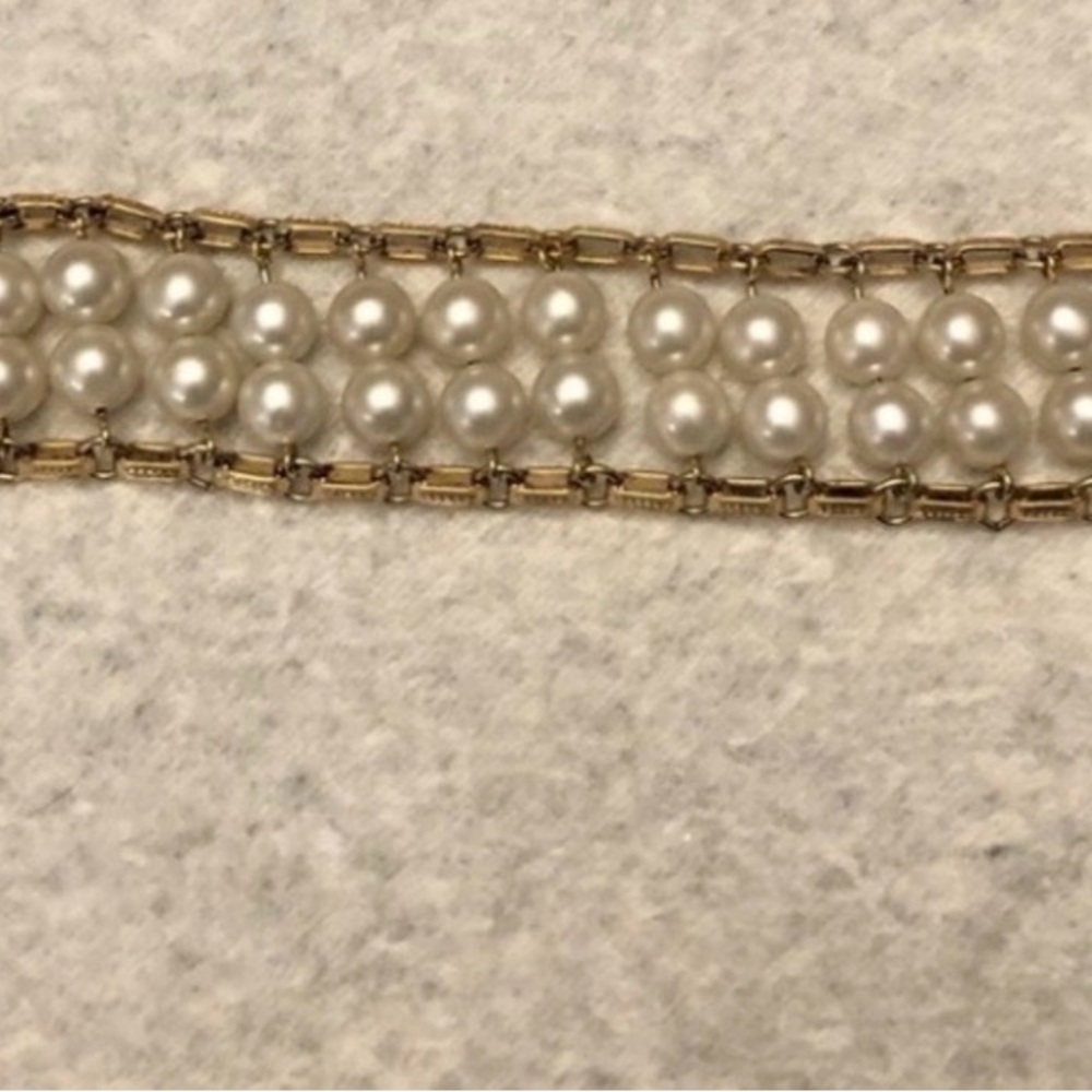 Vintage Gold-tone Faux Pearl Sarah Coventry Bracelet - 1960’s